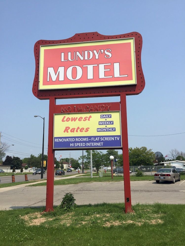 Lundy'S Motel ไนแอการาฟอลส์ ภายนอก รูปภาพ